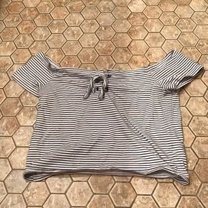 Pacsun lace up crop top